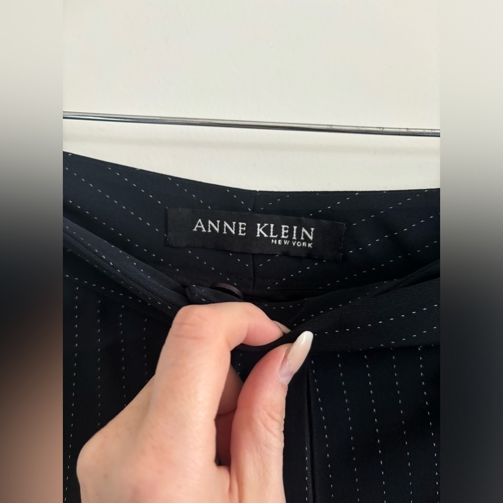 Vintage Anne Klein Trousers Wide Leg Mid Rise Pin Stripe Navy White Size…​​ - Picture 5 of 8